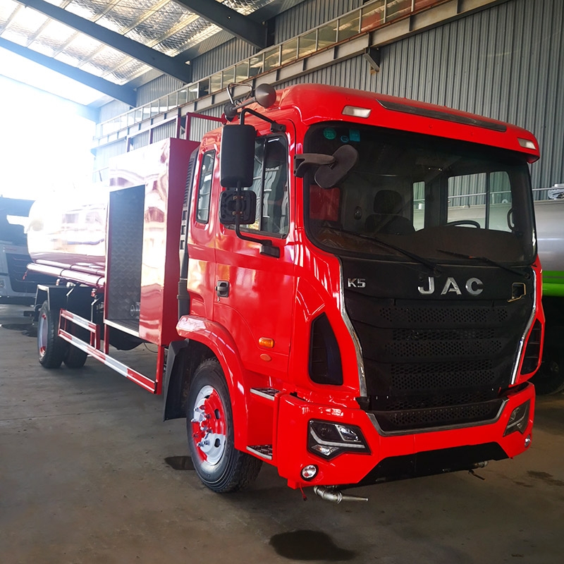 消防車