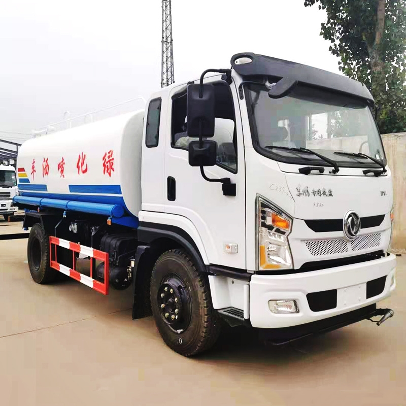 12方灑水車