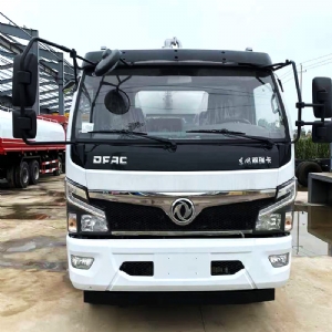 吸污車