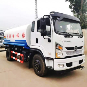 12方灑水車