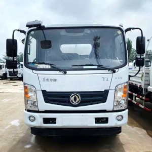 8方灑水車